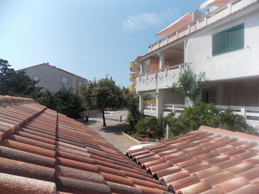 Apartmani Emilio Novalja Dış mekan fotoğraf