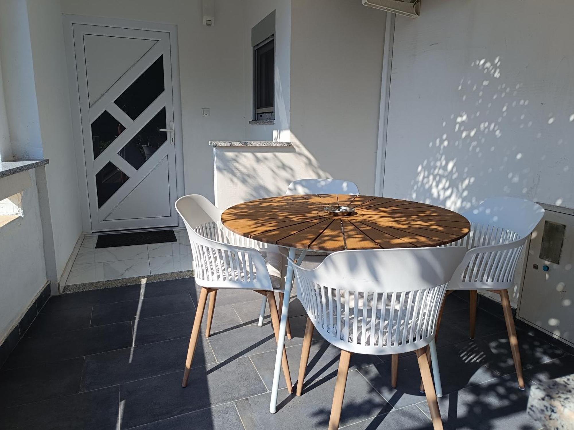 Apartmani Emilio Novalja Dış mekan fotoğraf