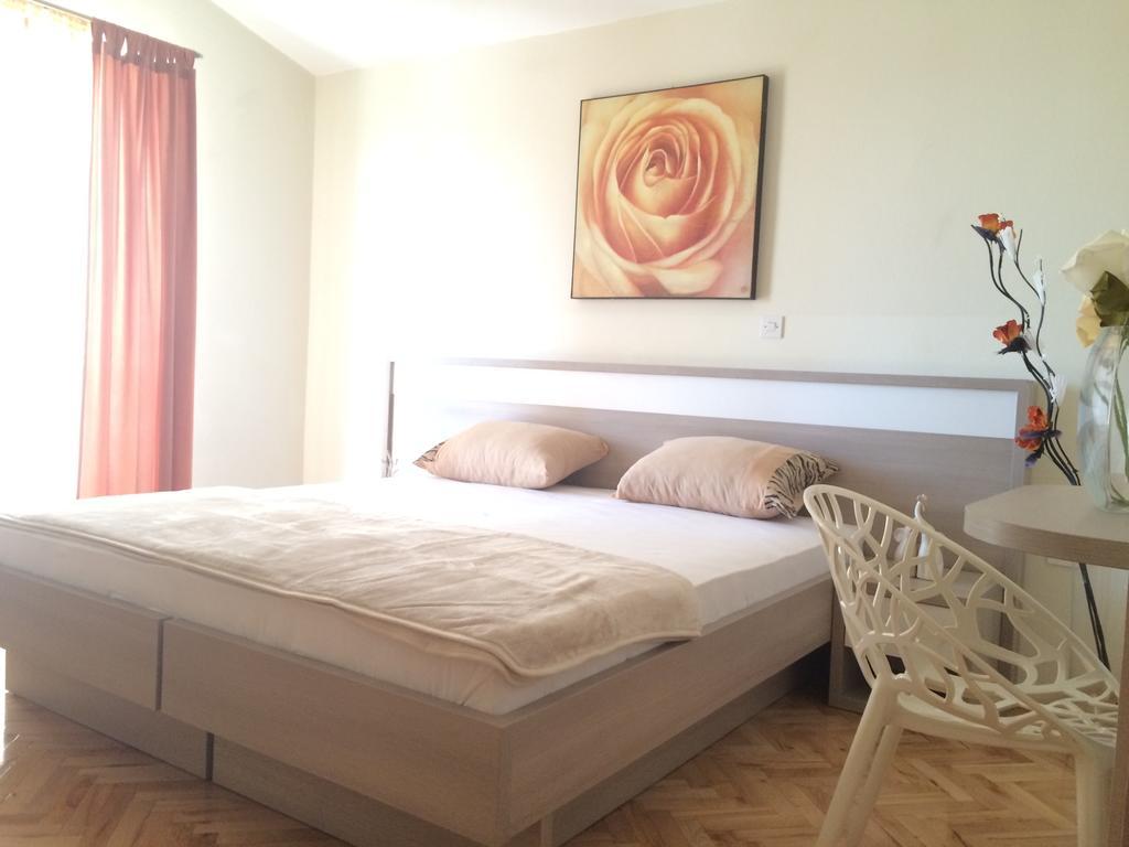 Apartmani Emilio Novalja Oda fotoğraf