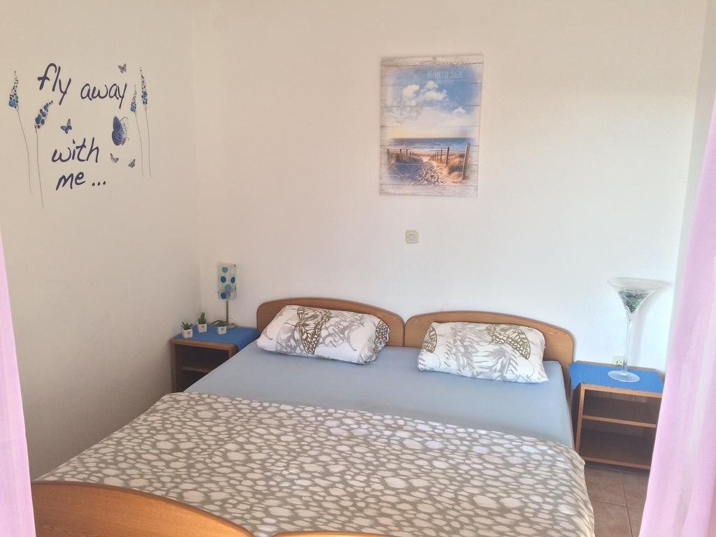 Apartmani Emilio Novalja Dış mekan fotoğraf