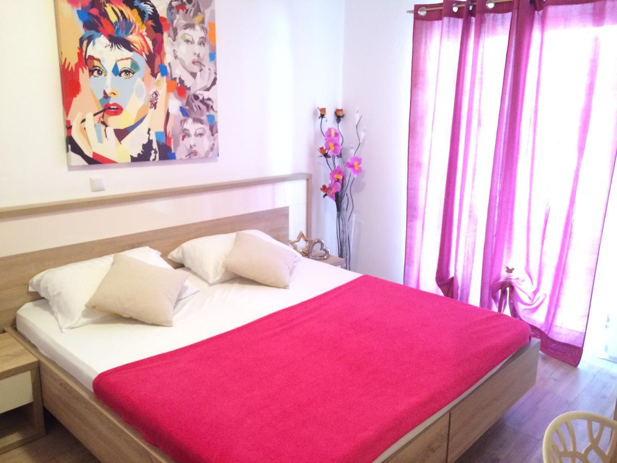 Apartmani Emilio Novalja Dış mekan fotoğraf