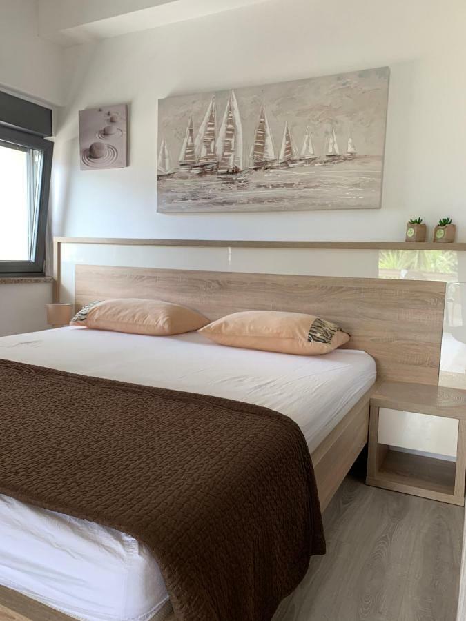 Apartmani Emilio Novalja Dış mekan fotoğraf
